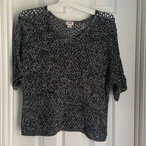 Mossimo Supply Co. short sleeve sweater - Women’s size M